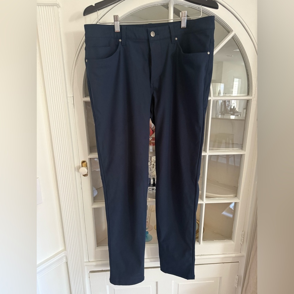 Lululemon Men’s ABC Slim-Fit 5-Pocket Pant Warpstreme